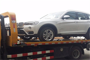 雅安拖车24小时服务电话